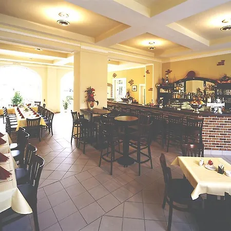 Πανδοχείο Alte Feuerwache 3*